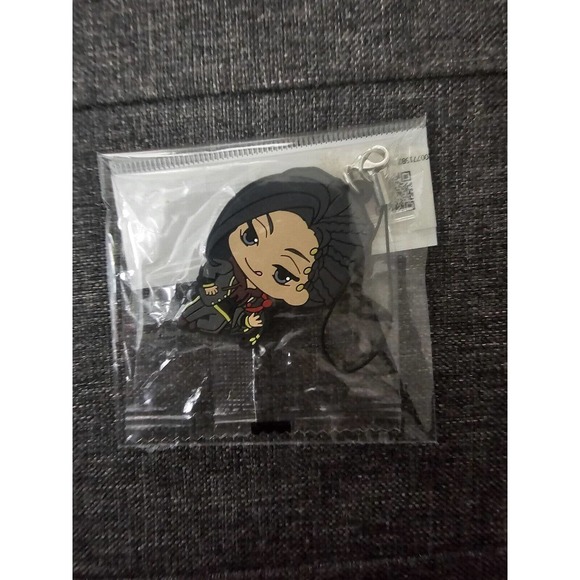 Jamil Viper Rubber Strap Keychain Anime Game Scarabia Disney Twisted Wonderland - Picture 1 of 2